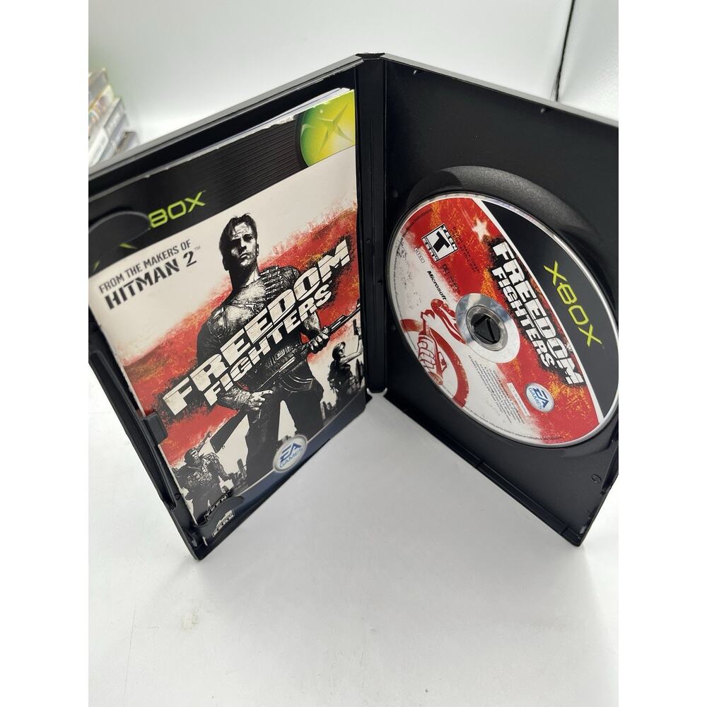 Freedom Fighters Microsoft Xbox, 2003 w/manual Complete - Picture 3 of 5